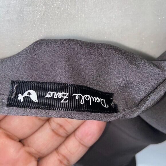 Double Zero Layered Open Shoulder Short Dress with‎ Back Design - Picture 9 of 10